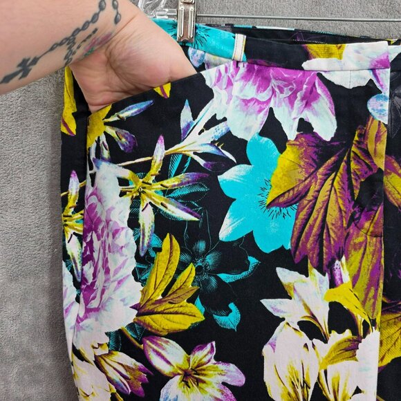Worthington Slim Fit Cropped Pants 22W Black Colorful Floral Work Dressy Cotton - Picture 4 of 11